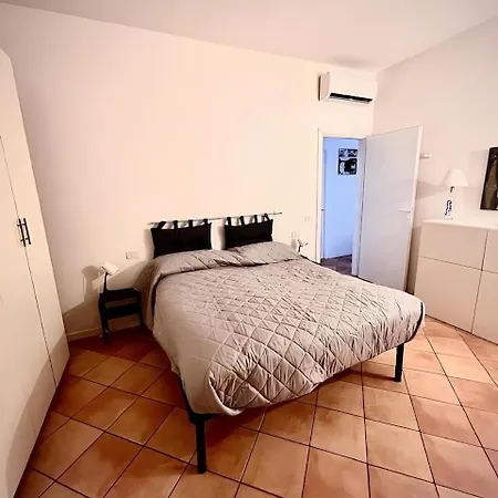 Mia, Centro Citta' * Pontedera